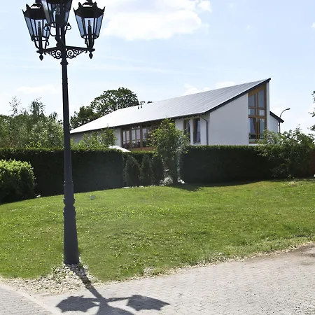 Country Suitenhotel Hotel 3*