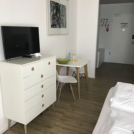 Country Suitenhotel Hotel 3*