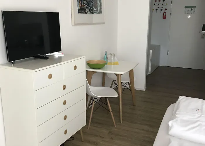 Country Suitenhotel Hotel 3*